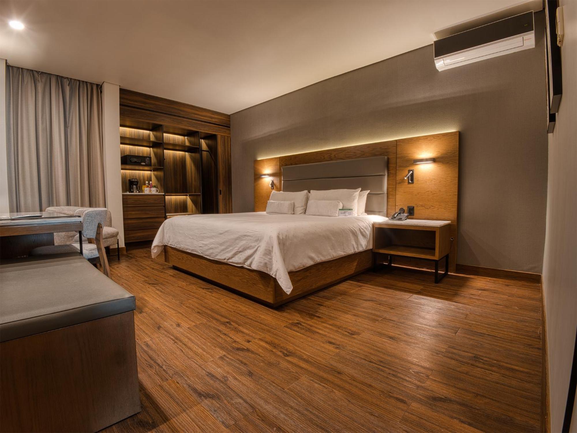 Victoria Ejecutivo Hotell Guadalajara Exteriör bild